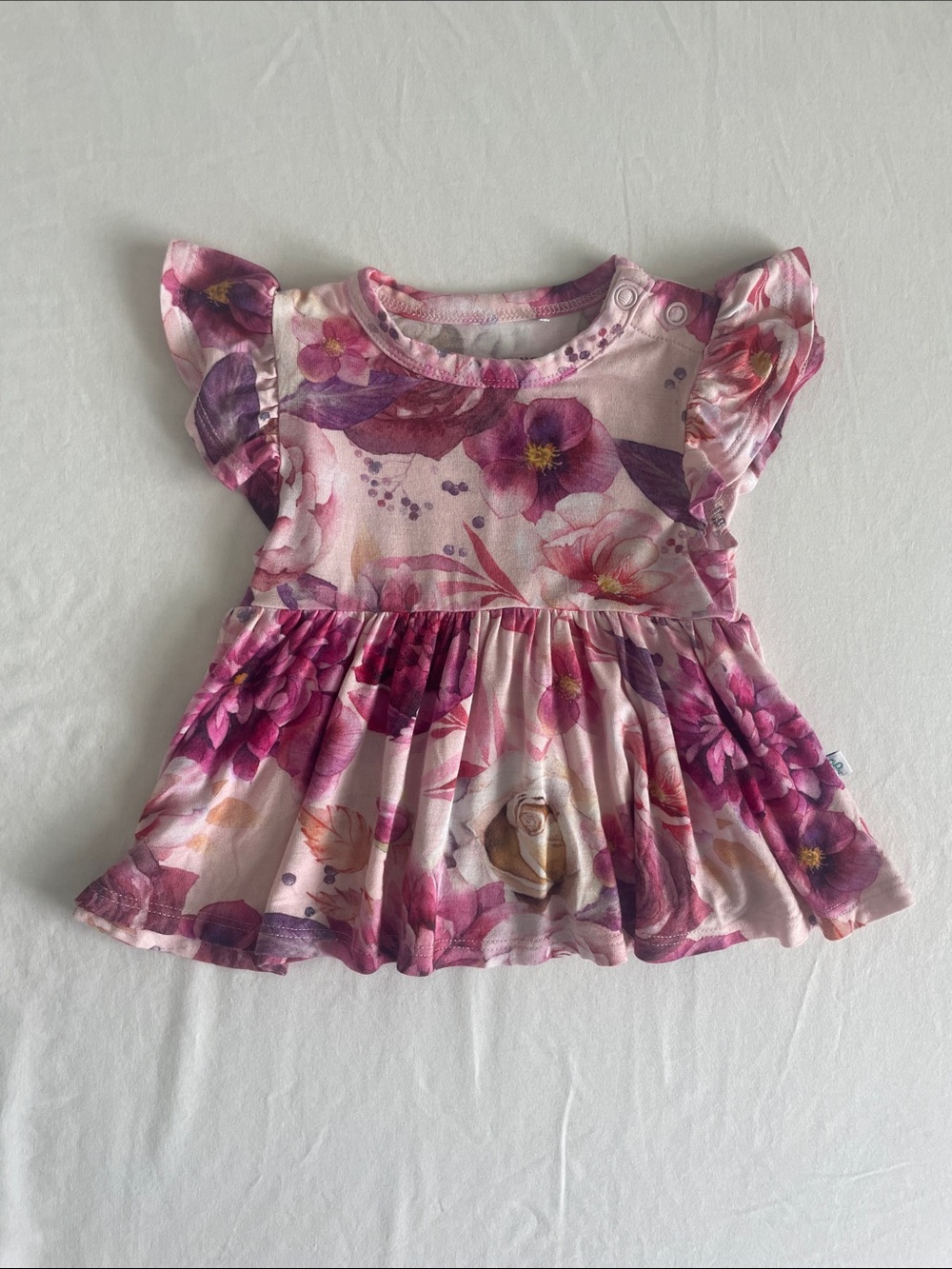 Posh Peanut Pink Floral Flutter-Sleeve Shirt 3-6M (EUC)